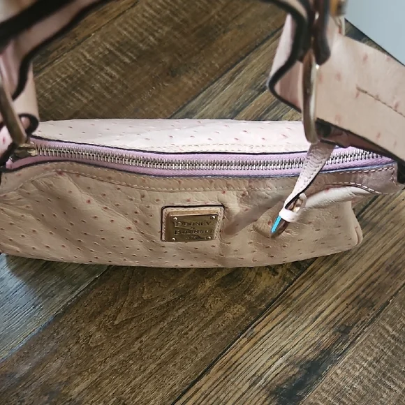 Dooney & Bourke Blush Pink Ostrich Leather Vintage Shoulder Bag - Picture 13 of 16